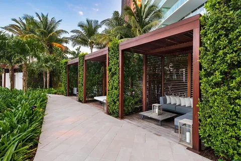 $4,300,000 | 2200 North Ocean Boulevard, Unit S906, Fort Lauderdale, FL 33305