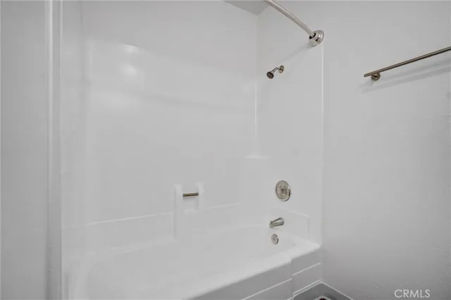 $350,000 | 600 West 3rd Street, Unit A115, Santa Ana, CA 92701