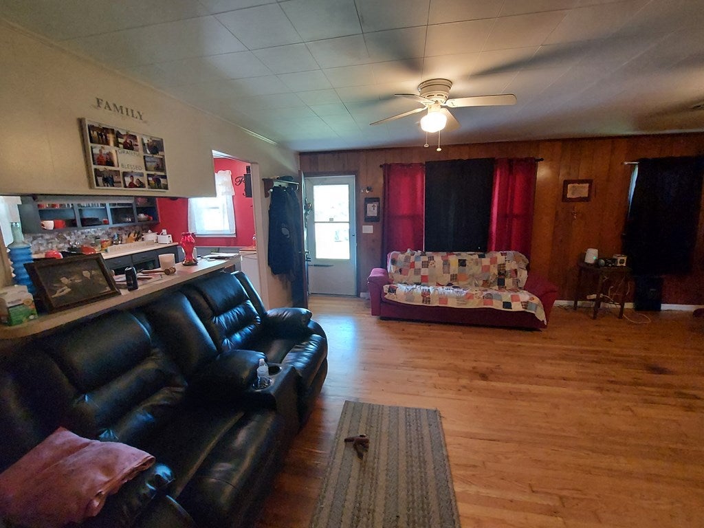 609 Windmill Road Galax, VA 24333 - Photo 17 of 47 Gallery Image 17
