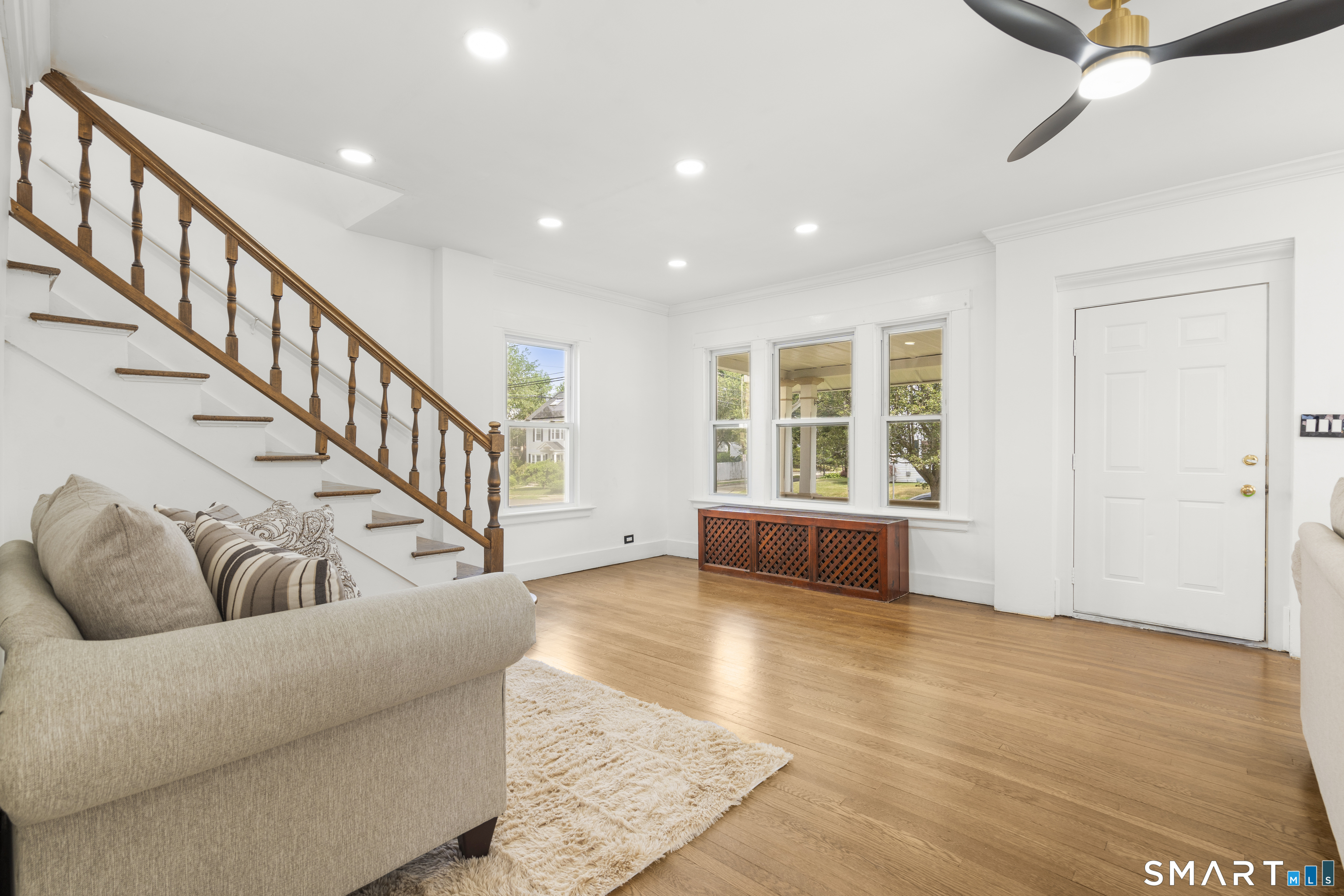 215 Stratford Road New Britain, CT 06053 - Photo 10 of 33