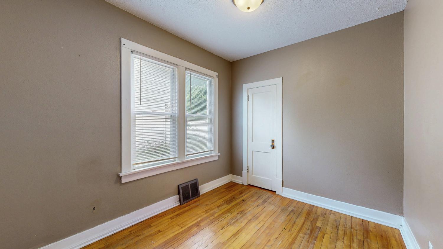 926 2nd Street Northwest Rochester, MN 55901 - Photo 25 of 33