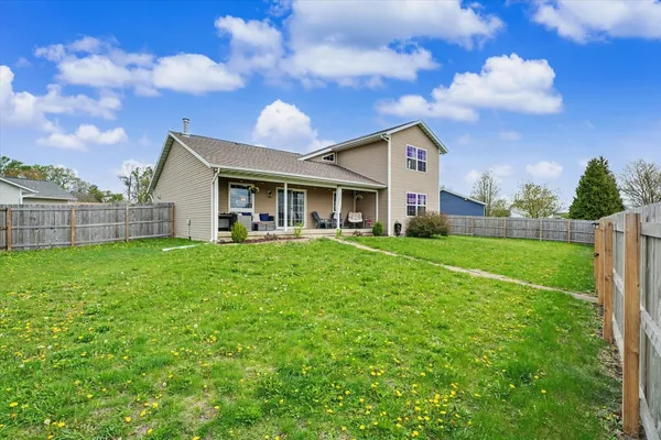 $270,000 | 1605 Bunker Corner, Urbana, IL 61802