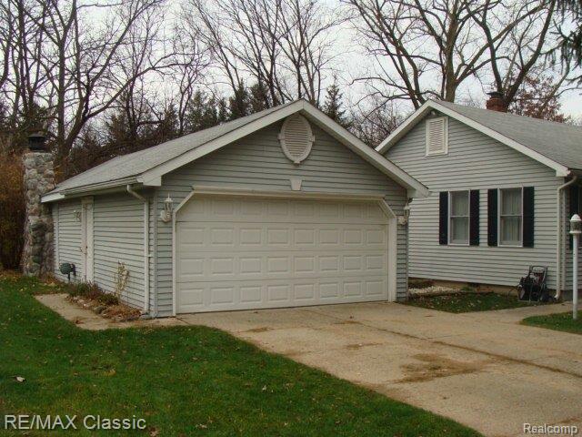1680 Gravel Ridge Drive Rochester, MI 48307 - Photo 13 of 13 1680 Gravel Ridge 006