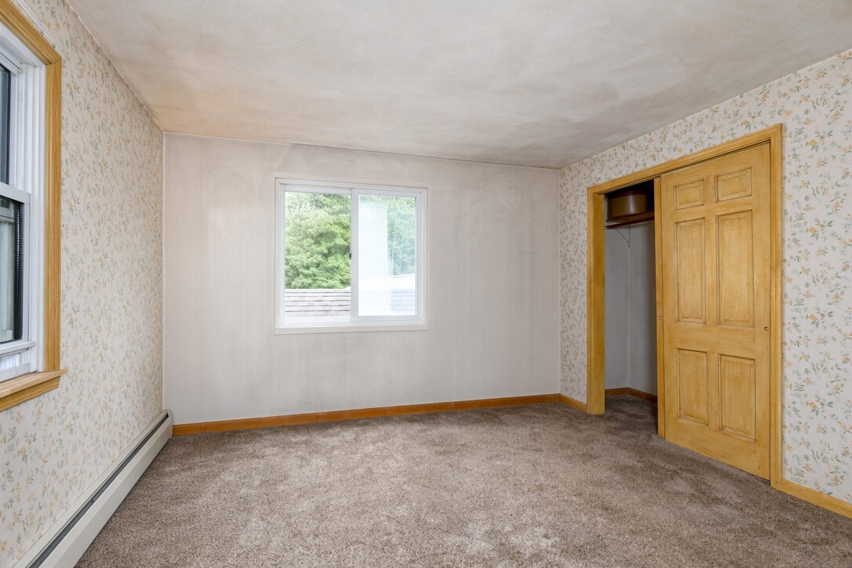 261 Brookfield Road Charlton, MA 01507 - Photo 18 of 26 Gallery Image 18