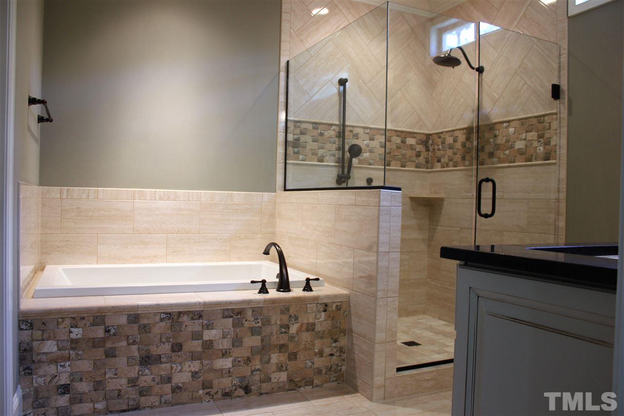 8500 Briarthorne Place Raleigh, NC 27613 - Photo 16 of 30
