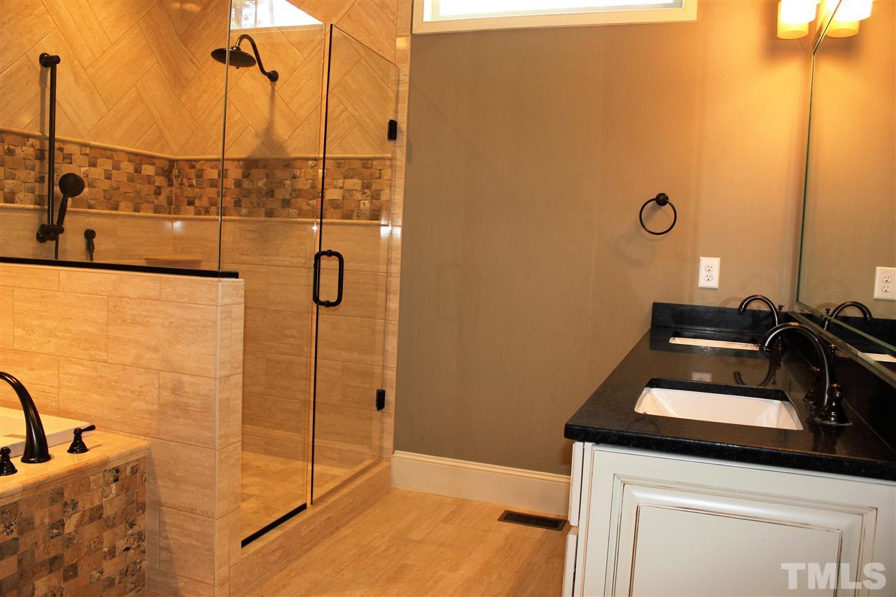 8500 Briarthorne Place Raleigh, NC 27613 - Photo 17 of 30