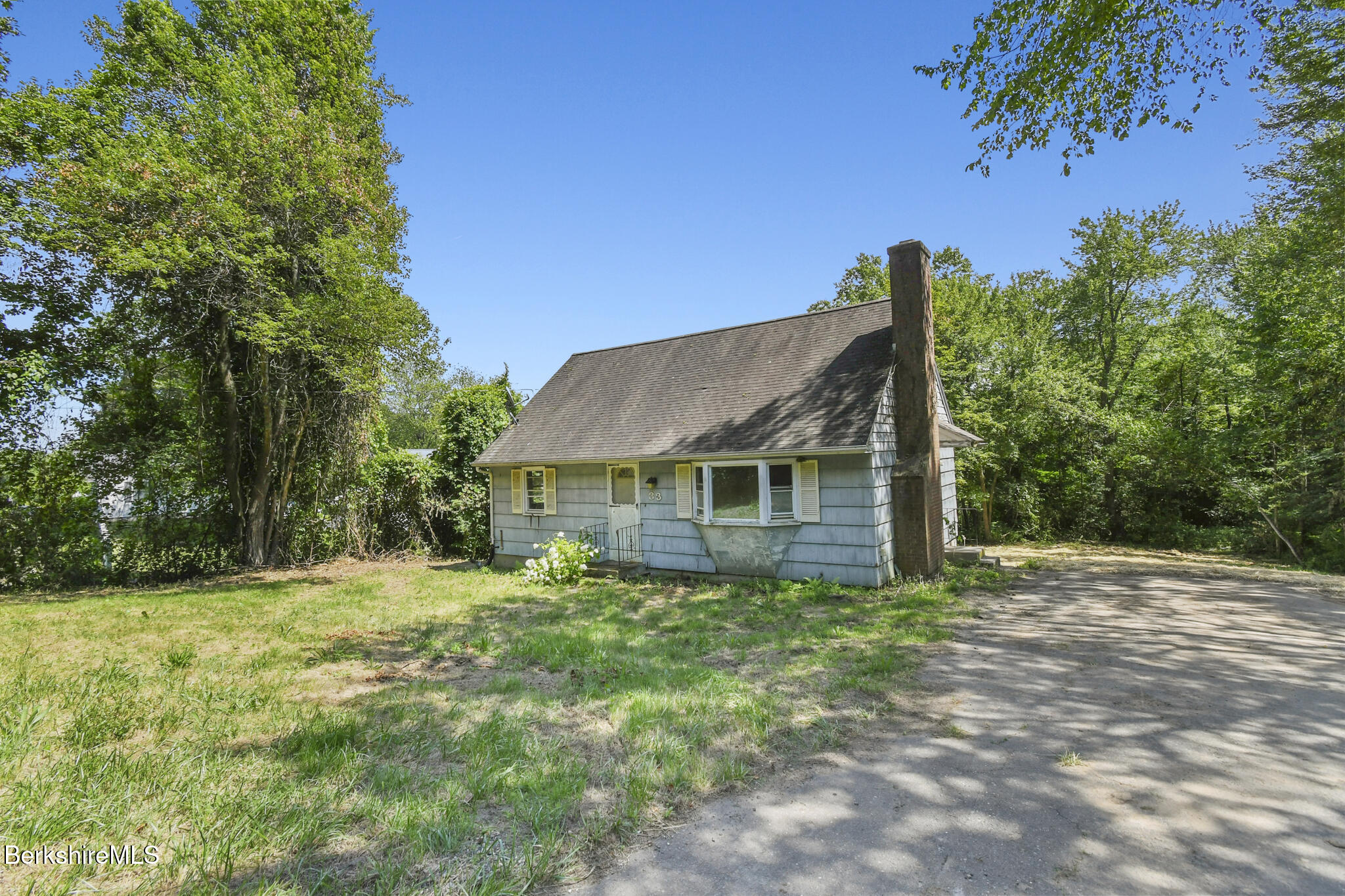 33 Granville Road Southwick, MA 01077 - Photo 1 of 30 33 Granville Rd, Southwick_Done023