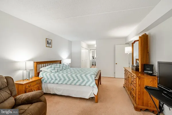 $299,000 | 20626 Valley Forge Circle, Unit 626, King of Prussia, PA 19406