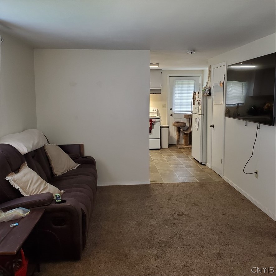 200 Mohawk Street Sullivan, NY 13037 - Photo 6 of 16 Living room view #2 on Mohawk St.
