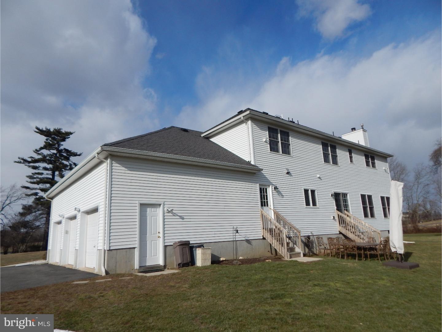 45 Old York Road Hamilton, NJ 08620 - Photo 23 of 25 Exterior Back