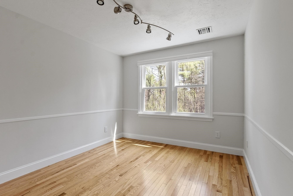 18 Gilman Road Billerica, MA 01862 - Photo 22 of 42 Gallery Image 22