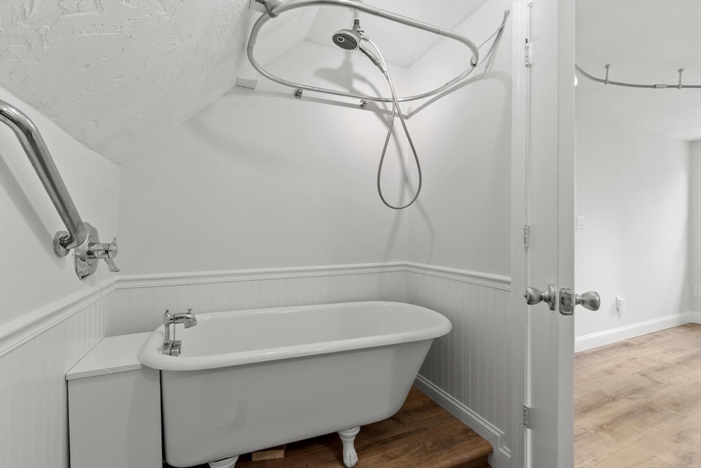 18 Gilman Road Billerica, MA 01862 - Photo 34 of 42 Gallery Image 34
