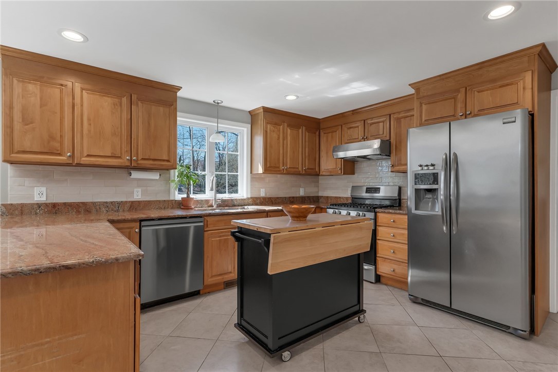 55 Lonesome Pine Road Cumberland, RI 02864 - Photo 21 of 50