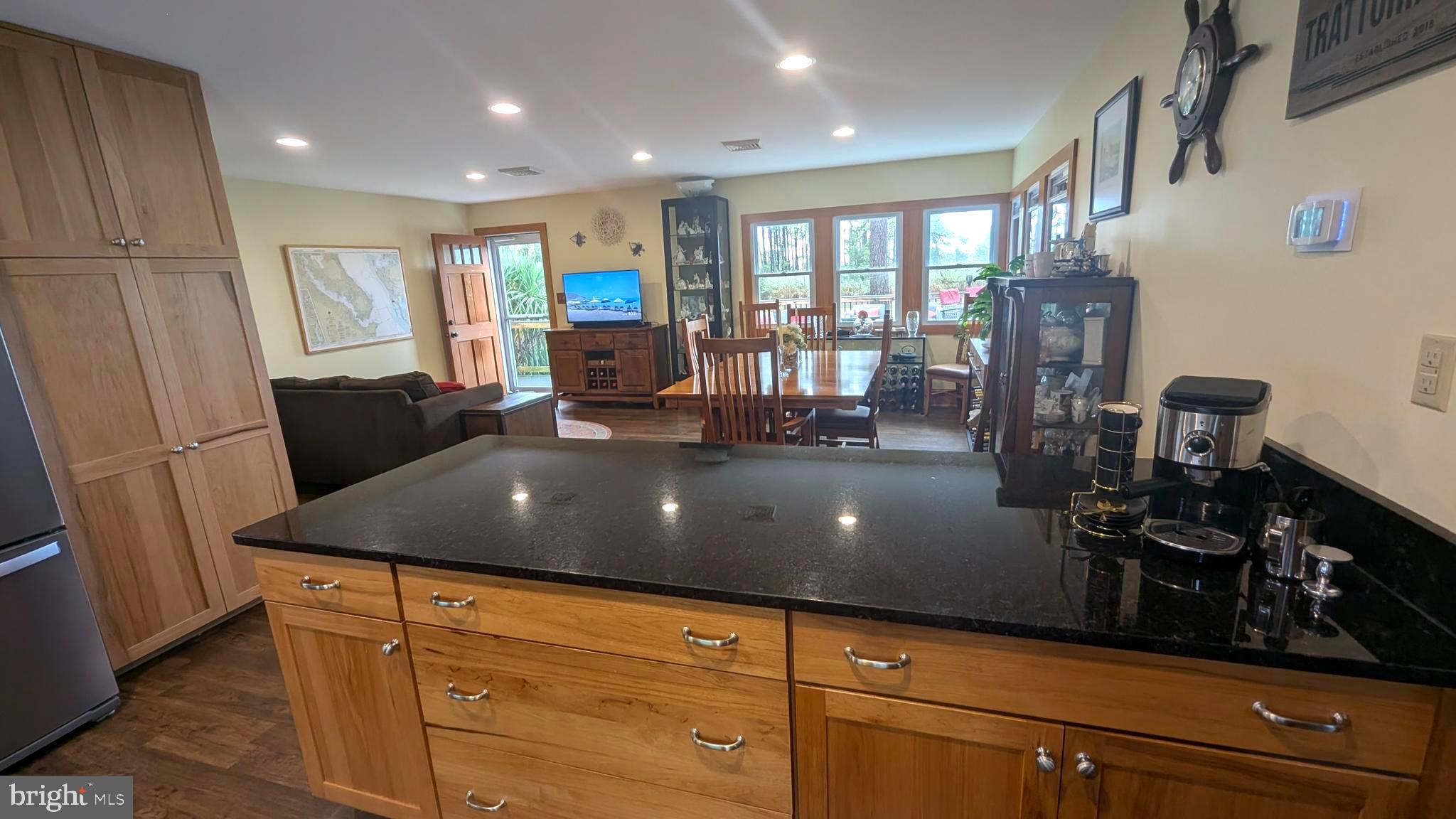 3310 Belfiore Road Church Creek, MD 21622 - Photo 19 of 55 a view of a room with workspace and mirror