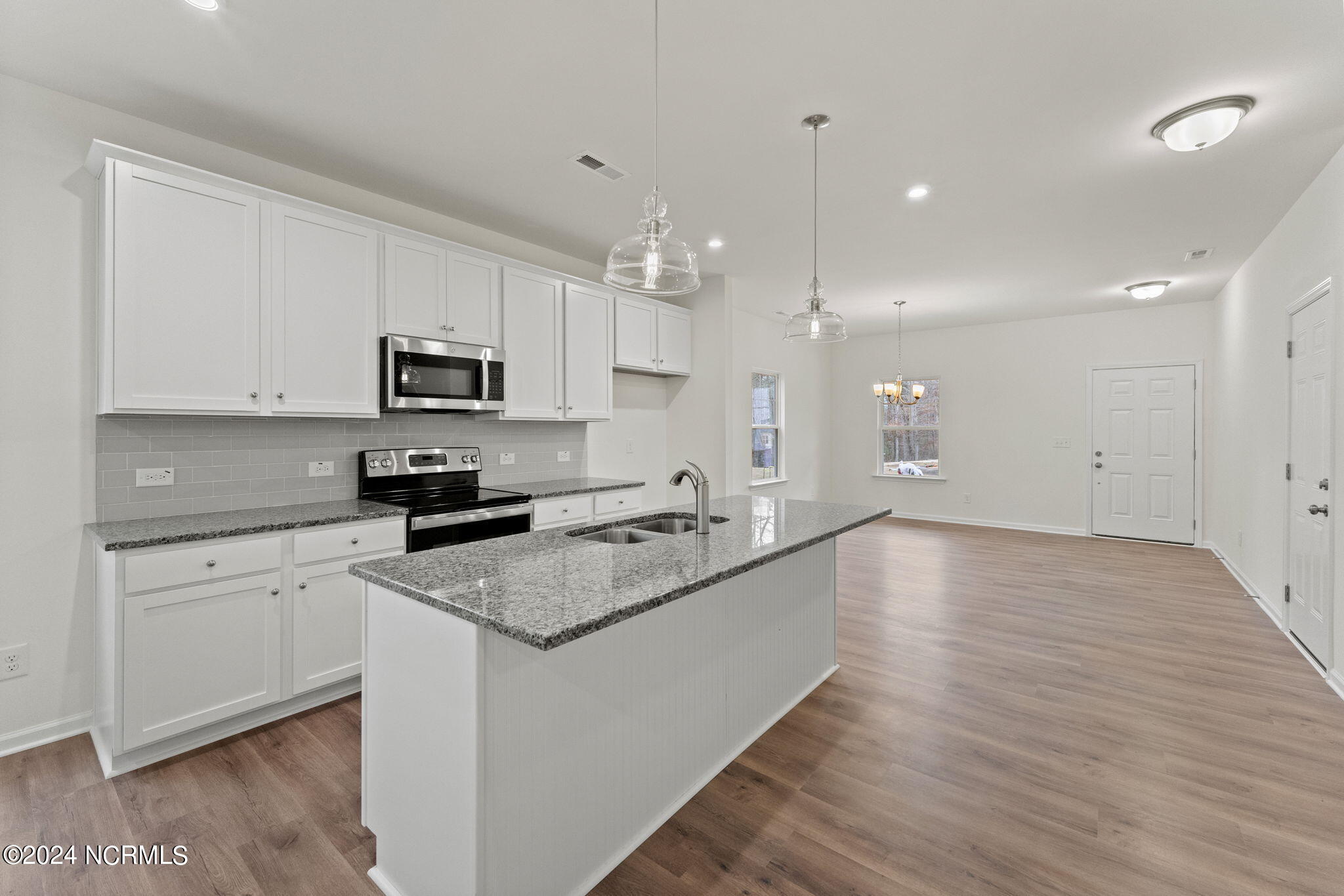 123 Sutherland Road Sanford, NC 27330 - Photo 8 of 26 10-web-or-mls-10