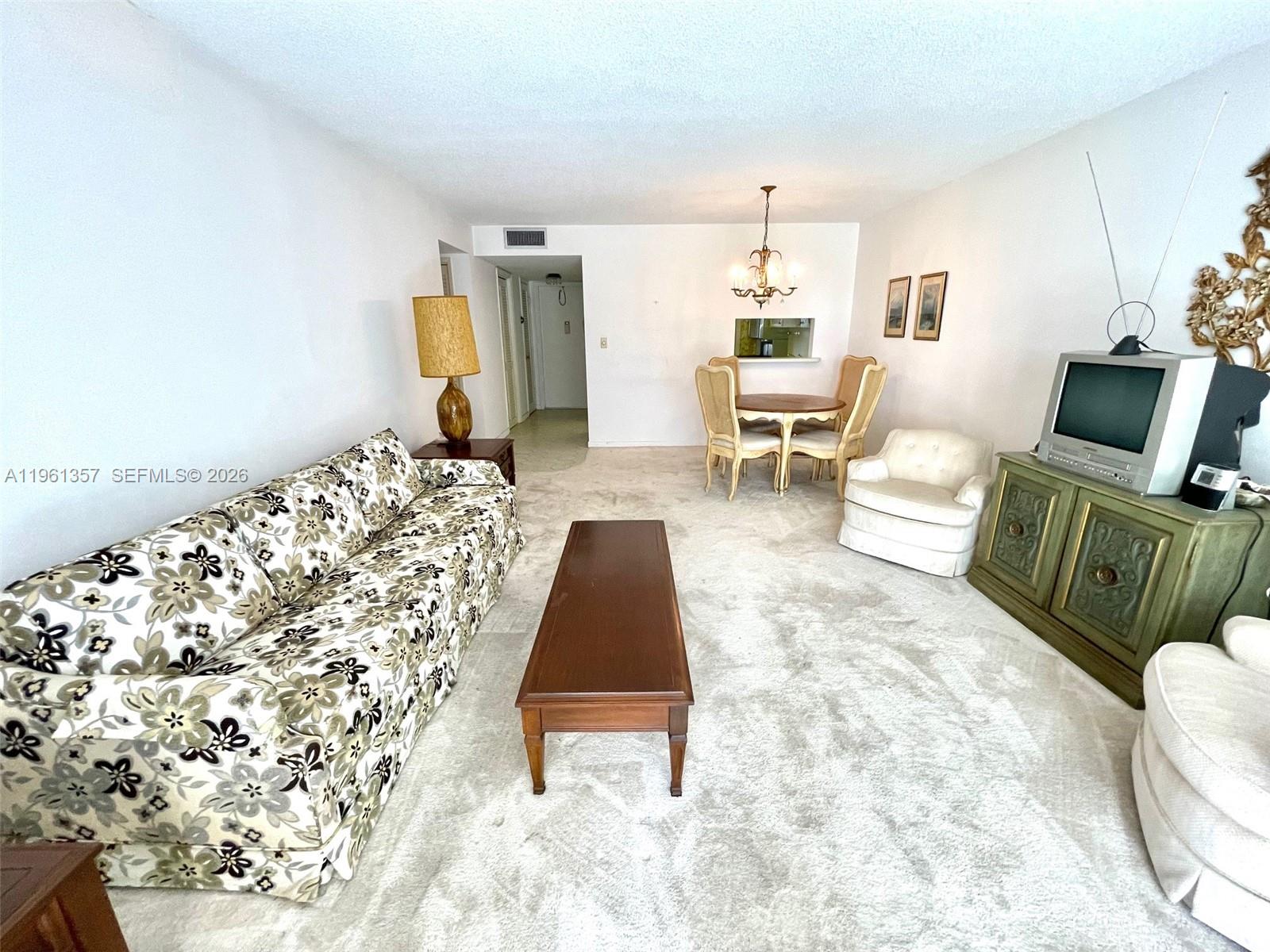 5100 Washington Street, Unit 312 Hollywood, FL 33021 - Photo 6 of 22