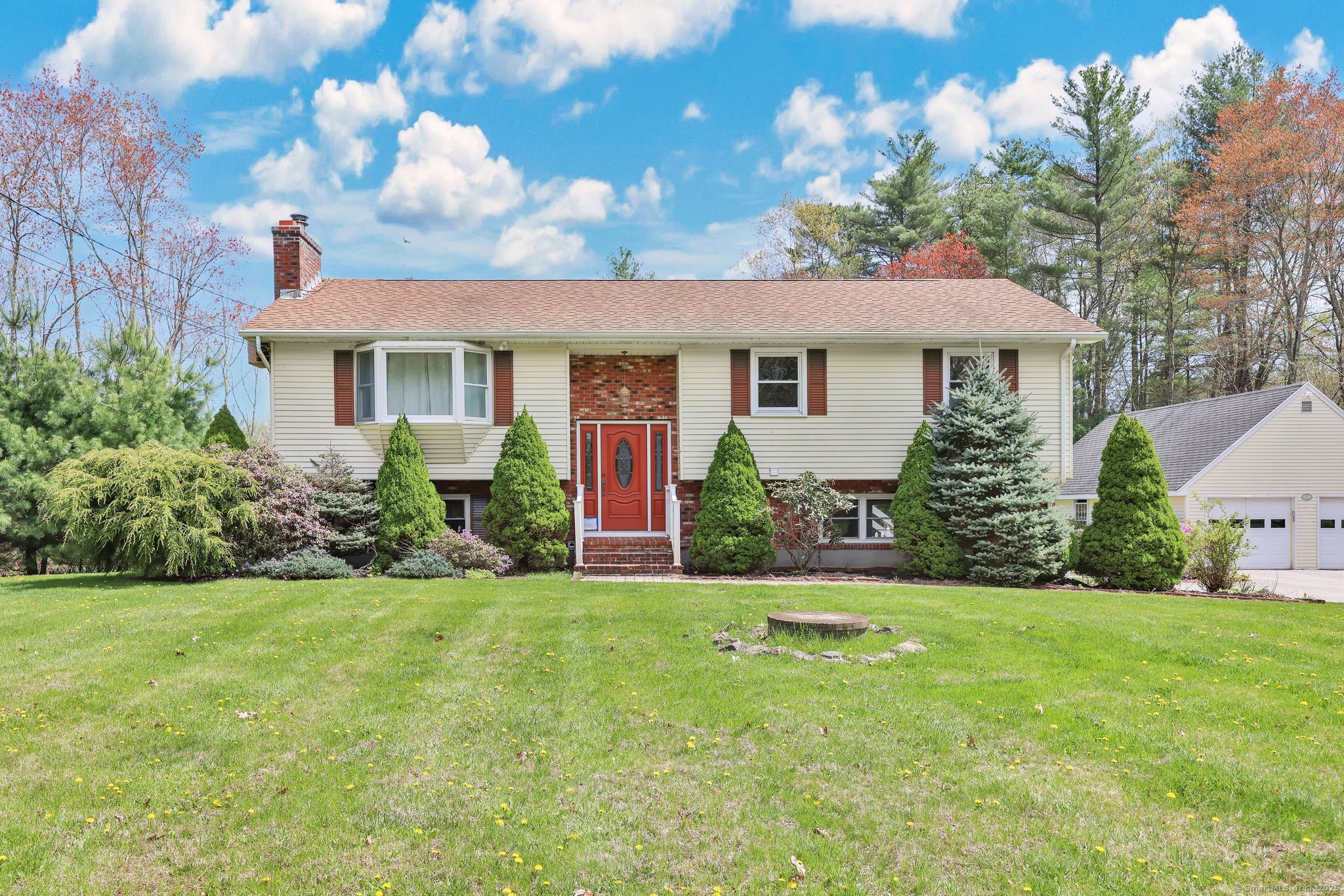 68 Luchon Road Willington, CT 06279 - Photo 1 of 1