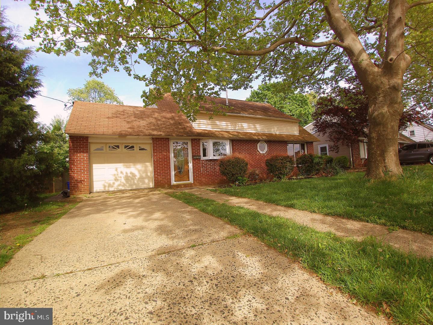 9320 Academy Road Philadelphia, PA 19114 - Photo 2 of 16 Gallery Image 2
