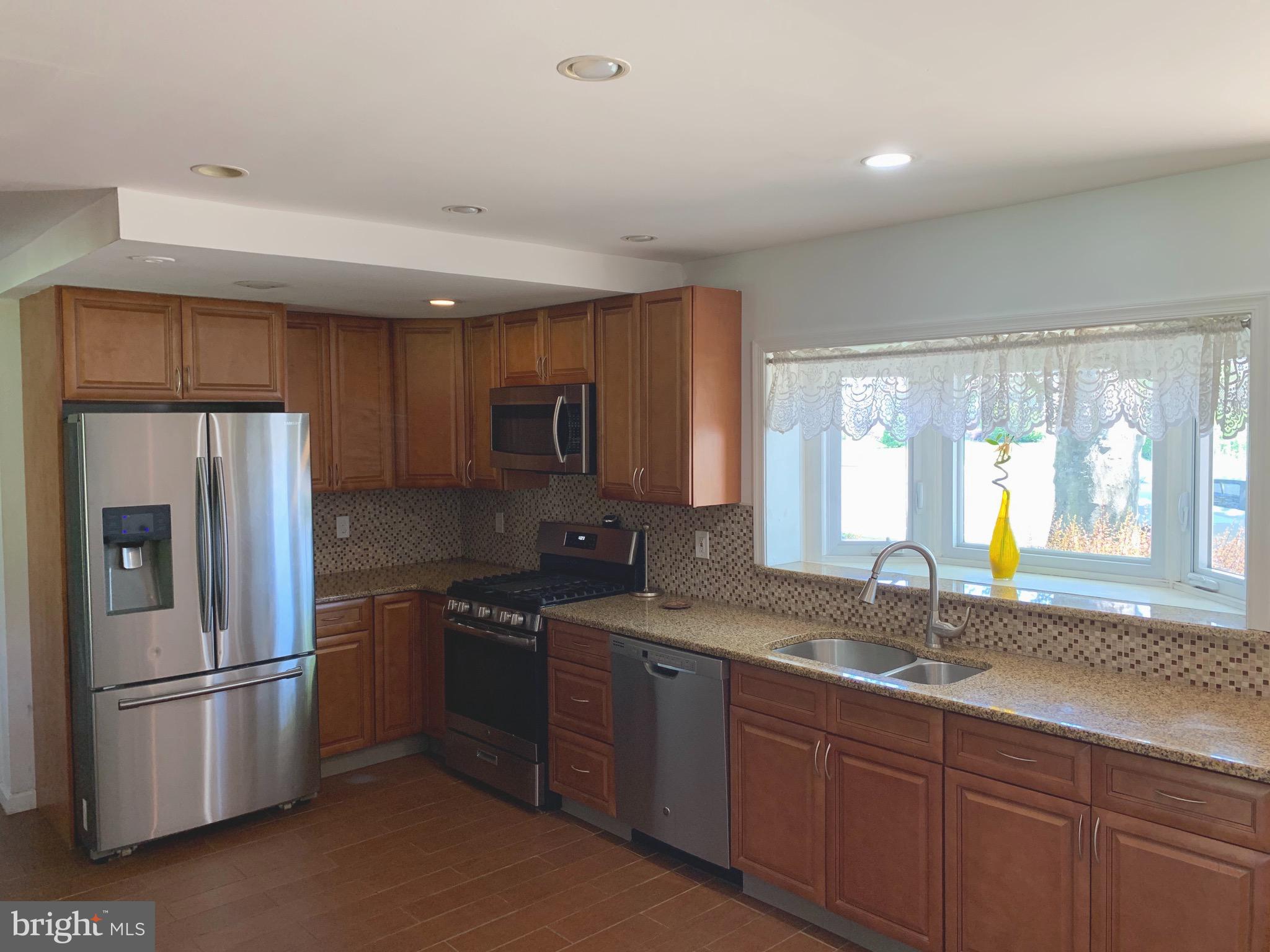 9320 Academy Road Philadelphia, PA 19114 - Photo 5 of 16 Gallery Image 5