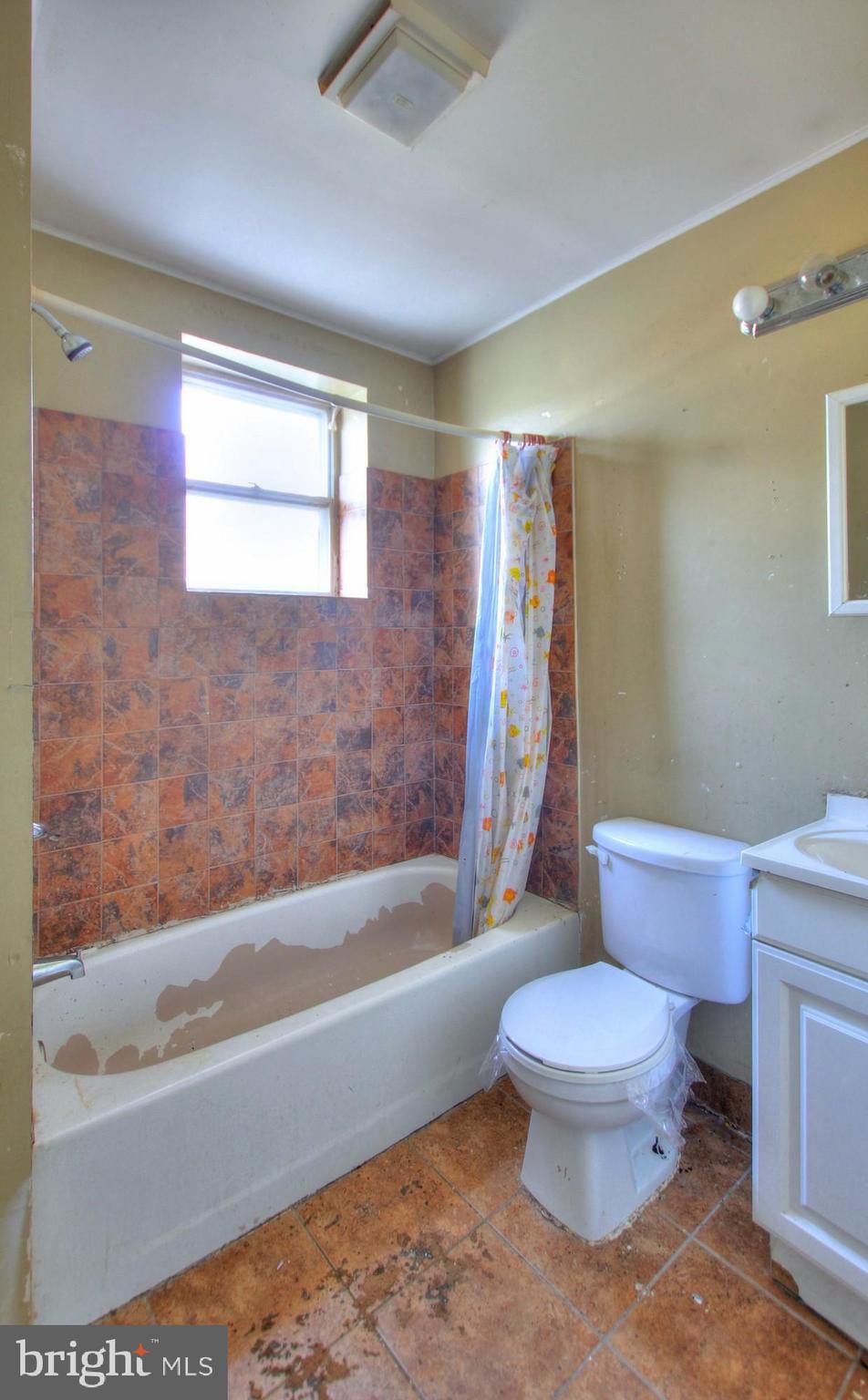 1413 North Rosedale Street Baltimore, MD 21216 - Photo 11 of 19 Bathroom