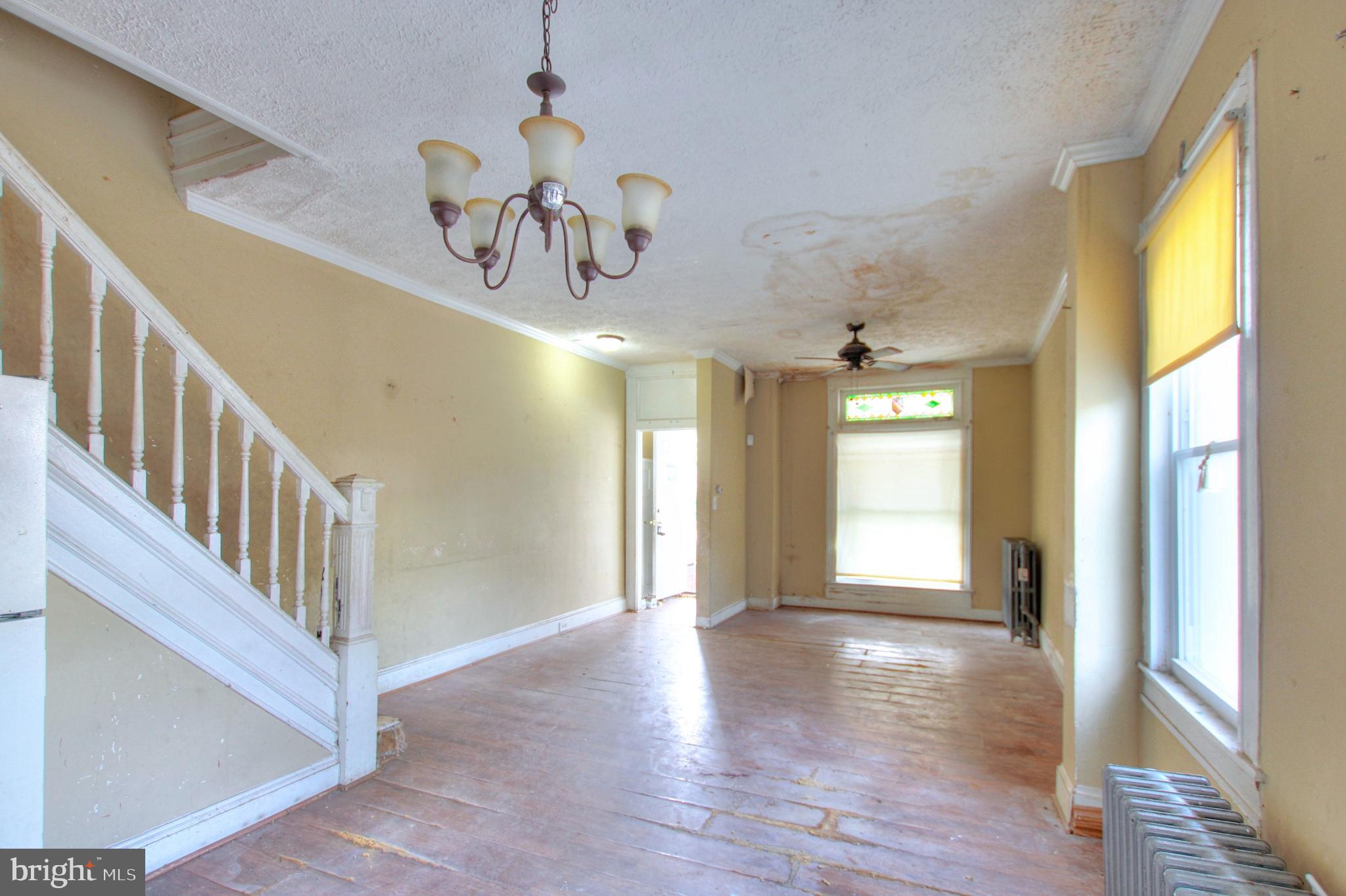 1413 North Rosedale Street Baltimore, MD 21216 - Photo 6 of 19 Dining area/Living room