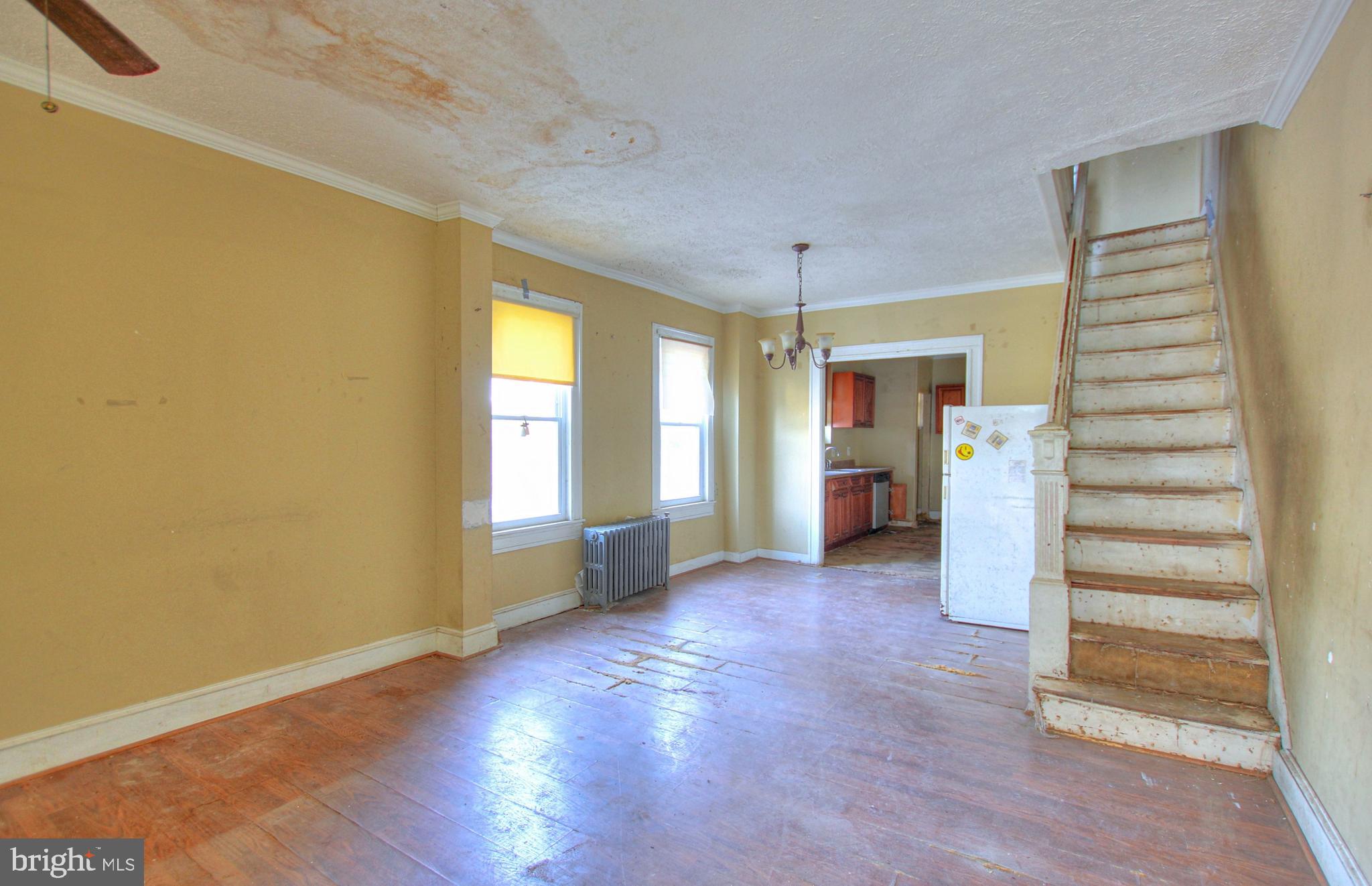 1413 North Rosedale Street Baltimore, MD 21216 - Photo 7 of 19 Living room