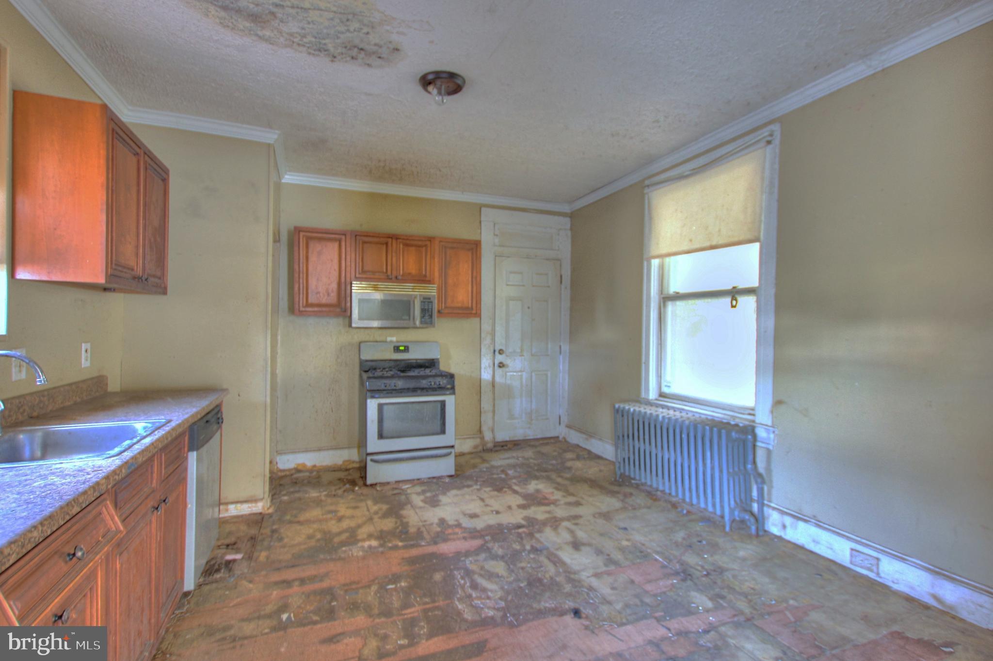1413 North Rosedale Street Baltimore, MD 21216 - Photo 10 of 19 Kitchen