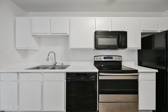 $1,399 | 3065 North 67th Avenue, Unit 222, Phoenix, AZ 85033