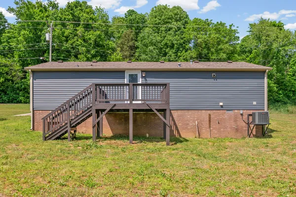 $1,200 | 221 Bumpus Mill Road, Oak Grove, KY 42262