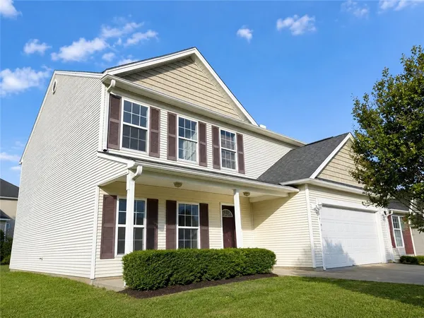 $2,450 | 414 Bentridge Drive, Spartanburg, SC 29301