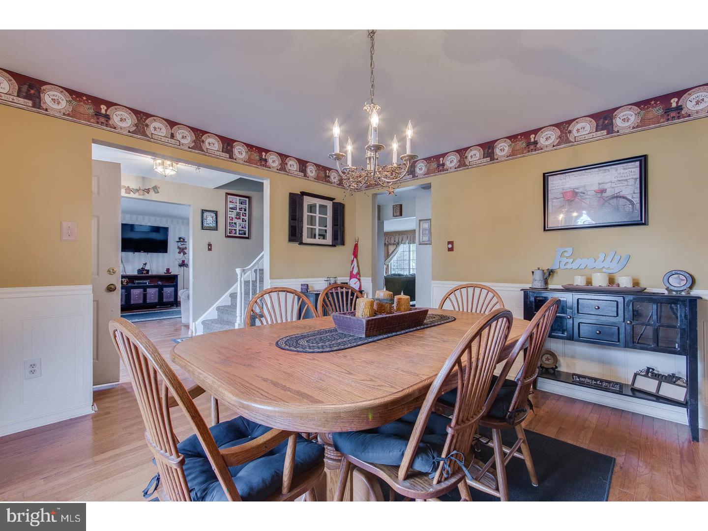 13 Dorado Road Clementon, NJ 08021 - Photo 2 of 24 Dining Room