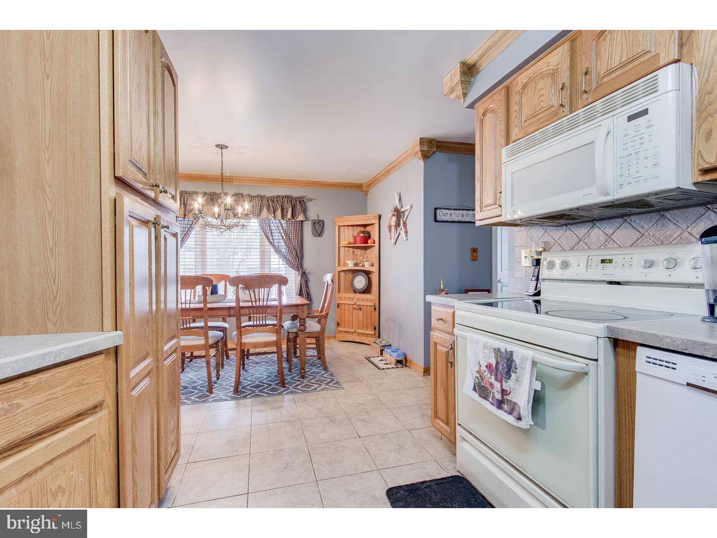 13 Dorado Road Clementon, NJ 08021 - Photo 11 of 24 Kitchen