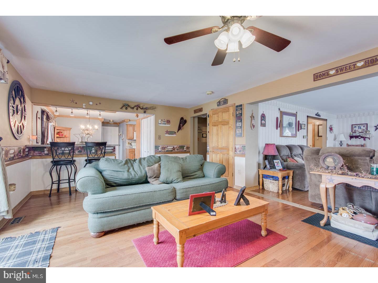 13 Dorado Road Clementon, NJ 08021 - Photo 6 of 24 Family Room