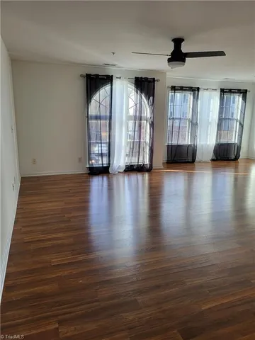 $1,350 | 1625 Cherry Blossom Lane, Unit 201, Winston-Salem, NC 27127