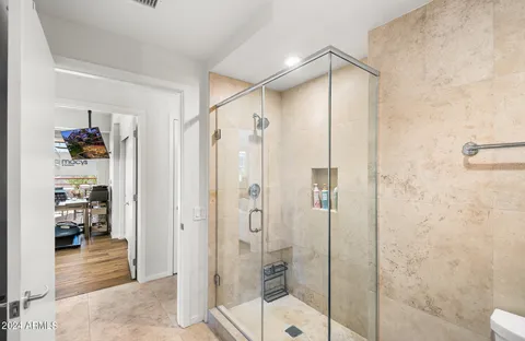 $1,250,000 | 7117 East Rancho Vista Drive, Unit 4011, Scottsdale, AZ 85251