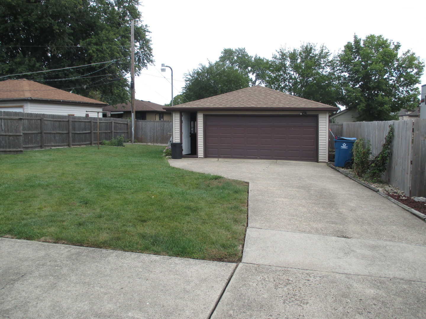 1606 Dearborn Street Crest Hill, IL 60403 - Photo 19 of 21