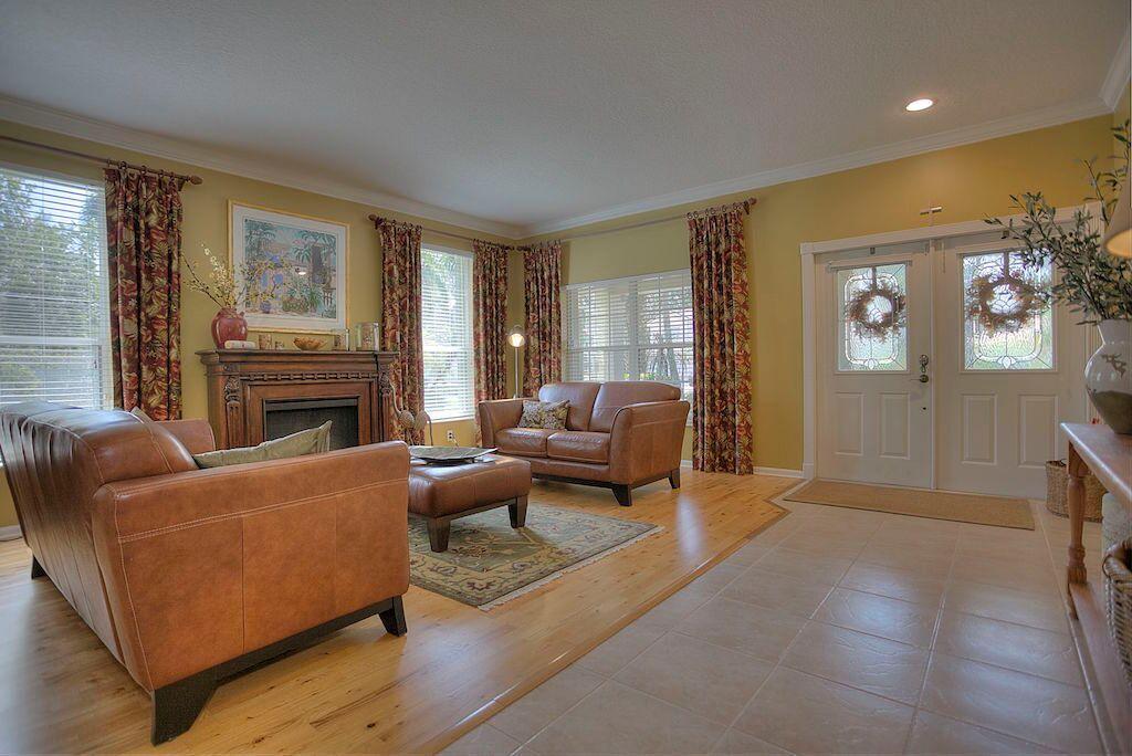 774 Cedar Cove Road Wellington, FL 33414 - Photo 4 of 22 Living room