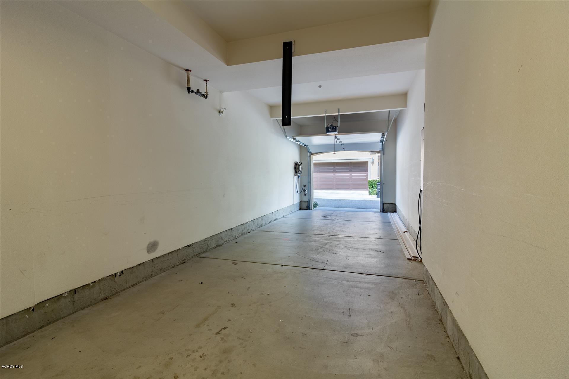 20422 Paseo Cresta Porter Ranch, CA 91326 - Photo 13 of 17 Garage-11