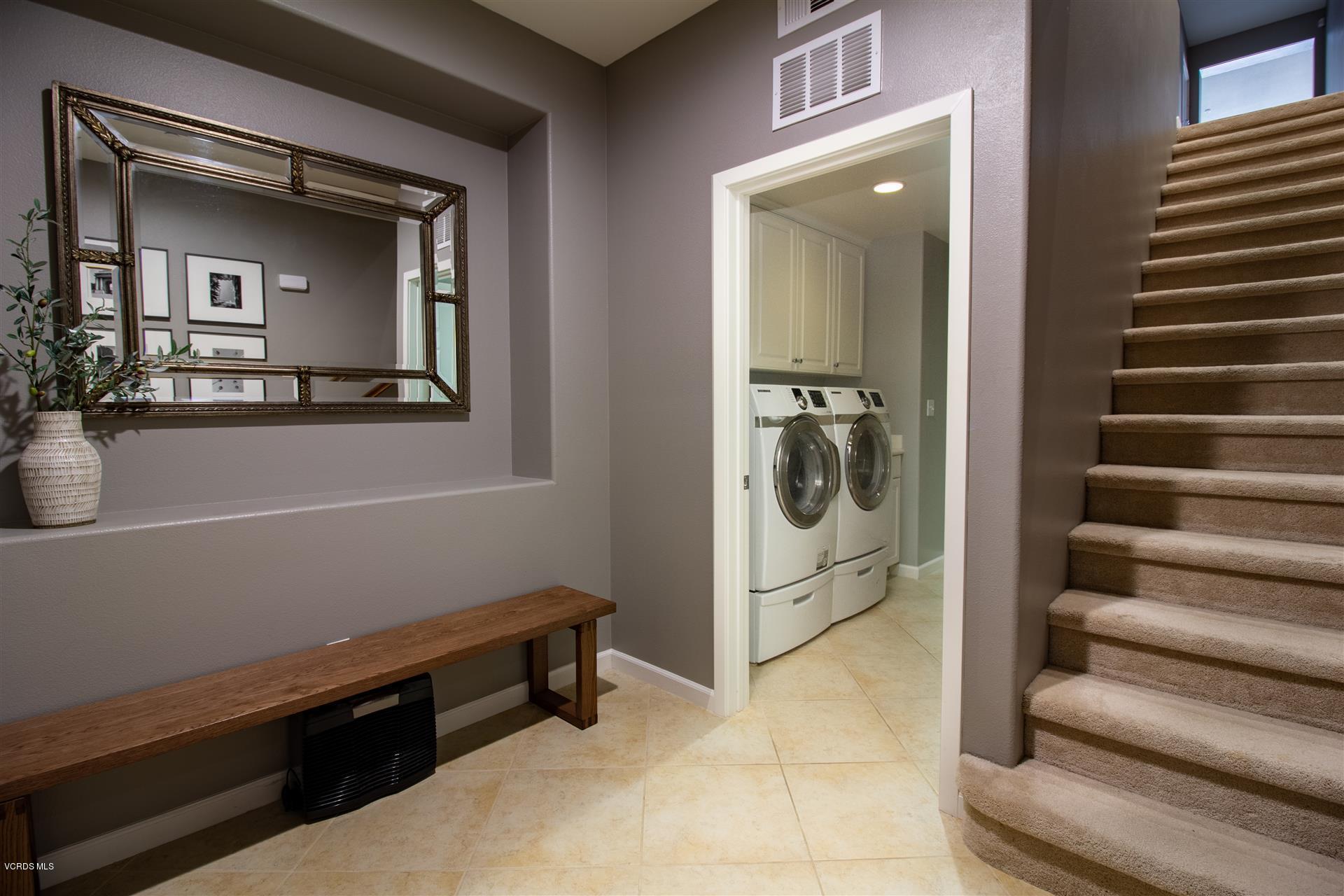 20422 Paseo Cresta Porter Ranch, CA 91326 - Photo 6 of 17 Entryway_Laundry-0