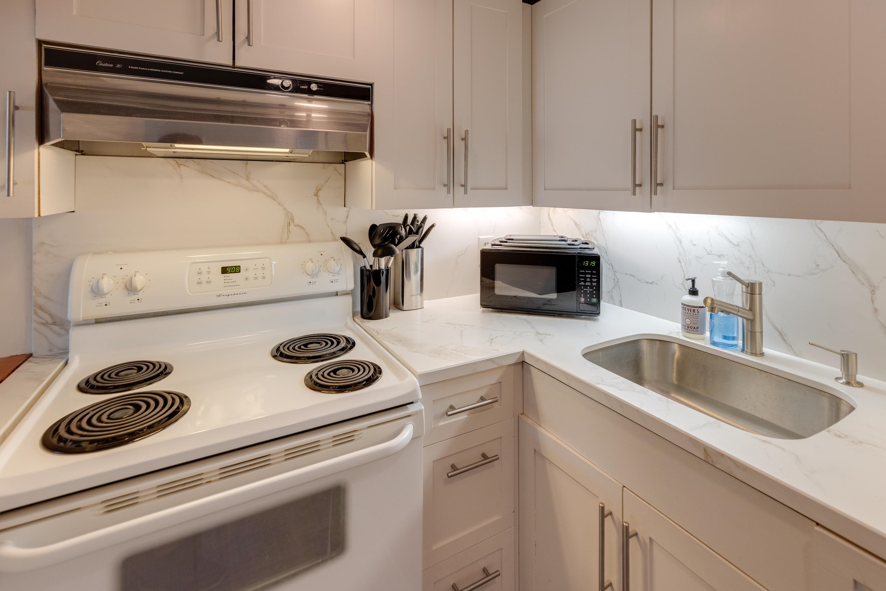 65-2 Clearbrook Road Lincoln, NH 03251 - Photo 12 of 35