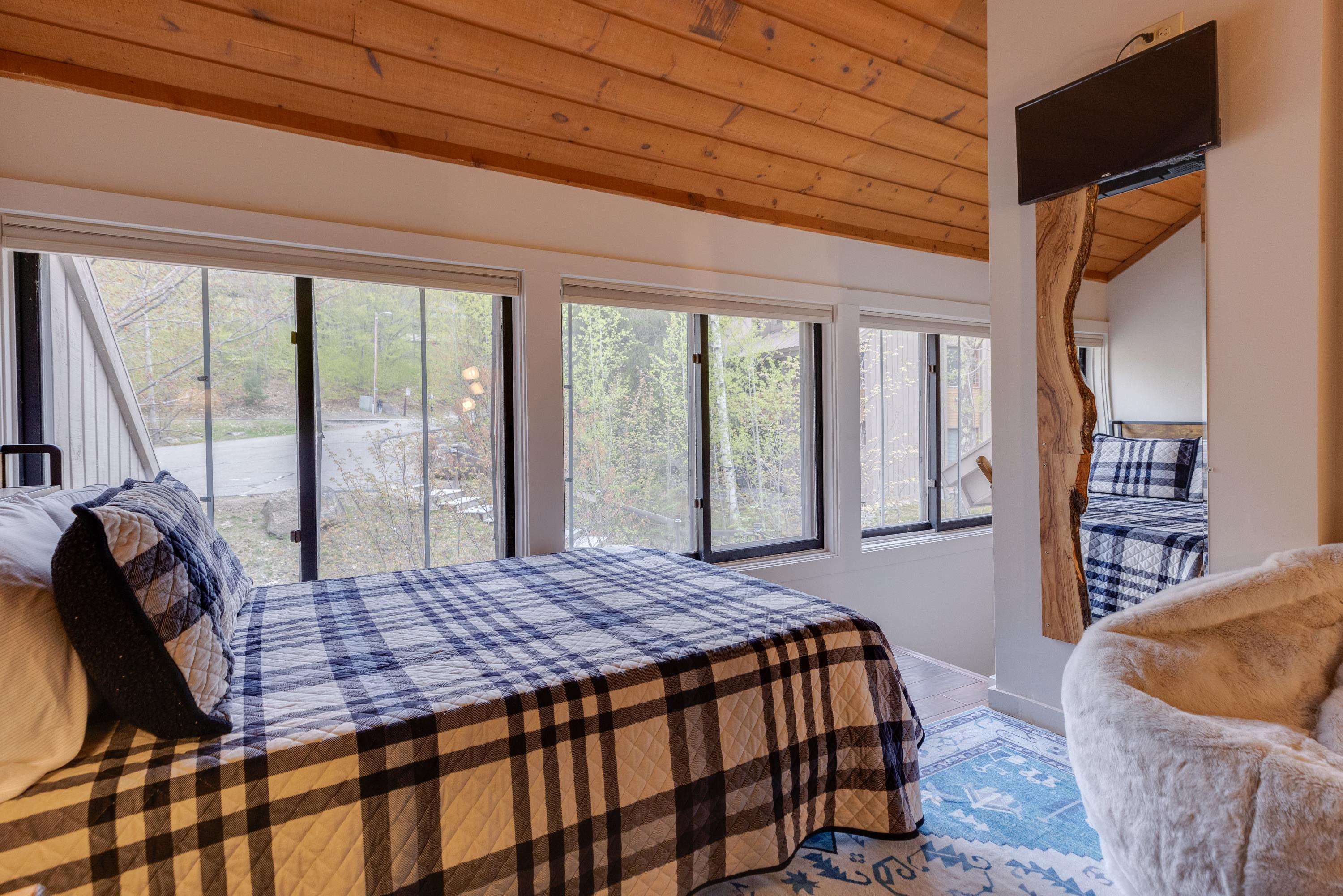 65-2 Clearbrook Road Lincoln, NH 03251 - Photo 17 of 35