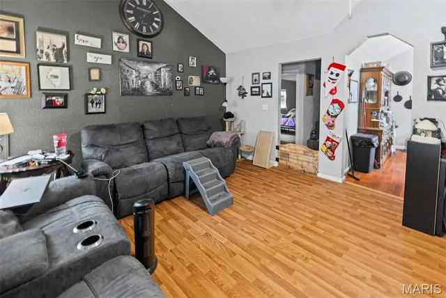 $135,000 | 835 Chouteau Street, Alton, IL 62002