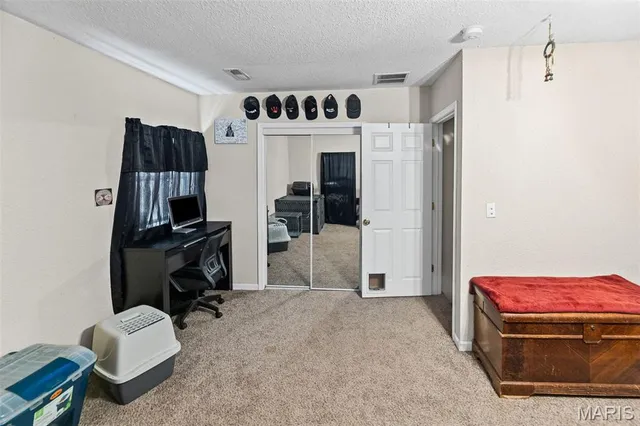 $135,000 | 835 Chouteau Street, Alton, IL 62002