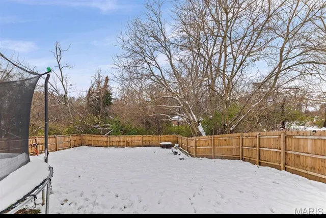 $135,000 | 835 Chouteau Street, Alton, IL 62002