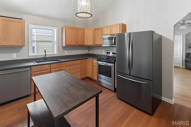 $135,000 | 835 Chouteau Street, Alton, IL 62002