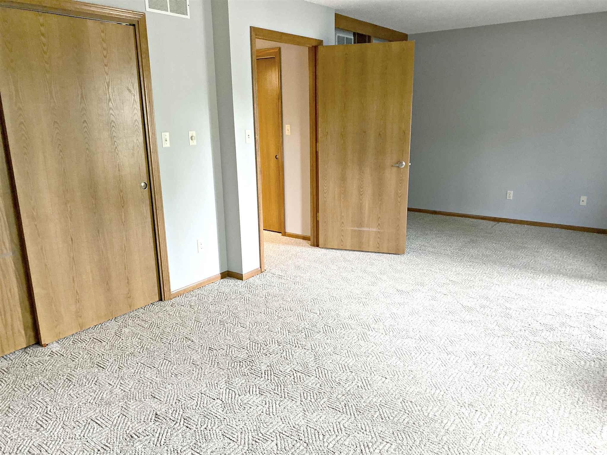 4820 Crystal Ridge Cove Fort Wayne, IN 46835 - Photo 19 of 27 Gallery Image 19