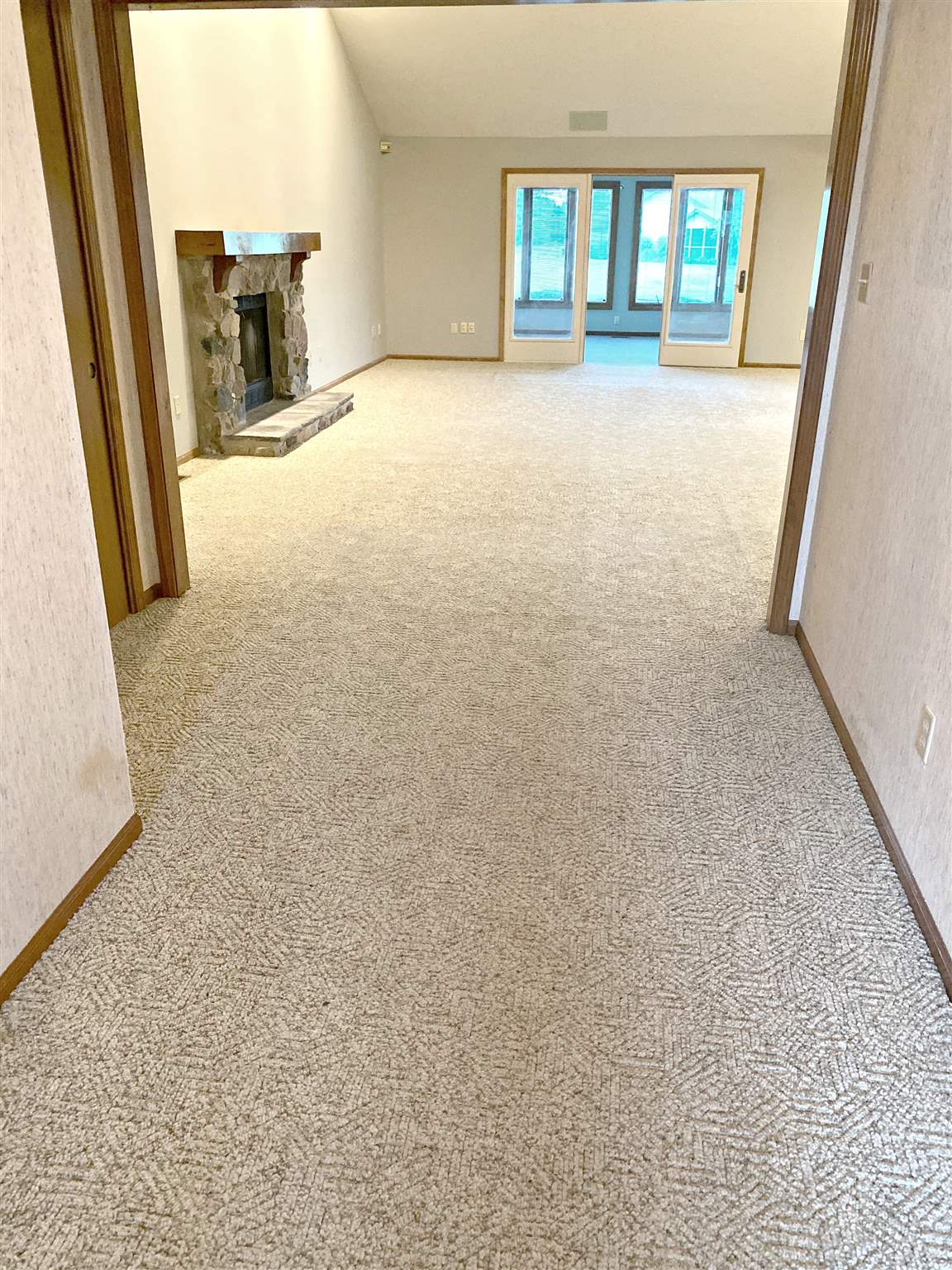 4820 Crystal Ridge Cove Fort Wayne, IN 46835 - Photo 4 of 27 Gallery Image 4
