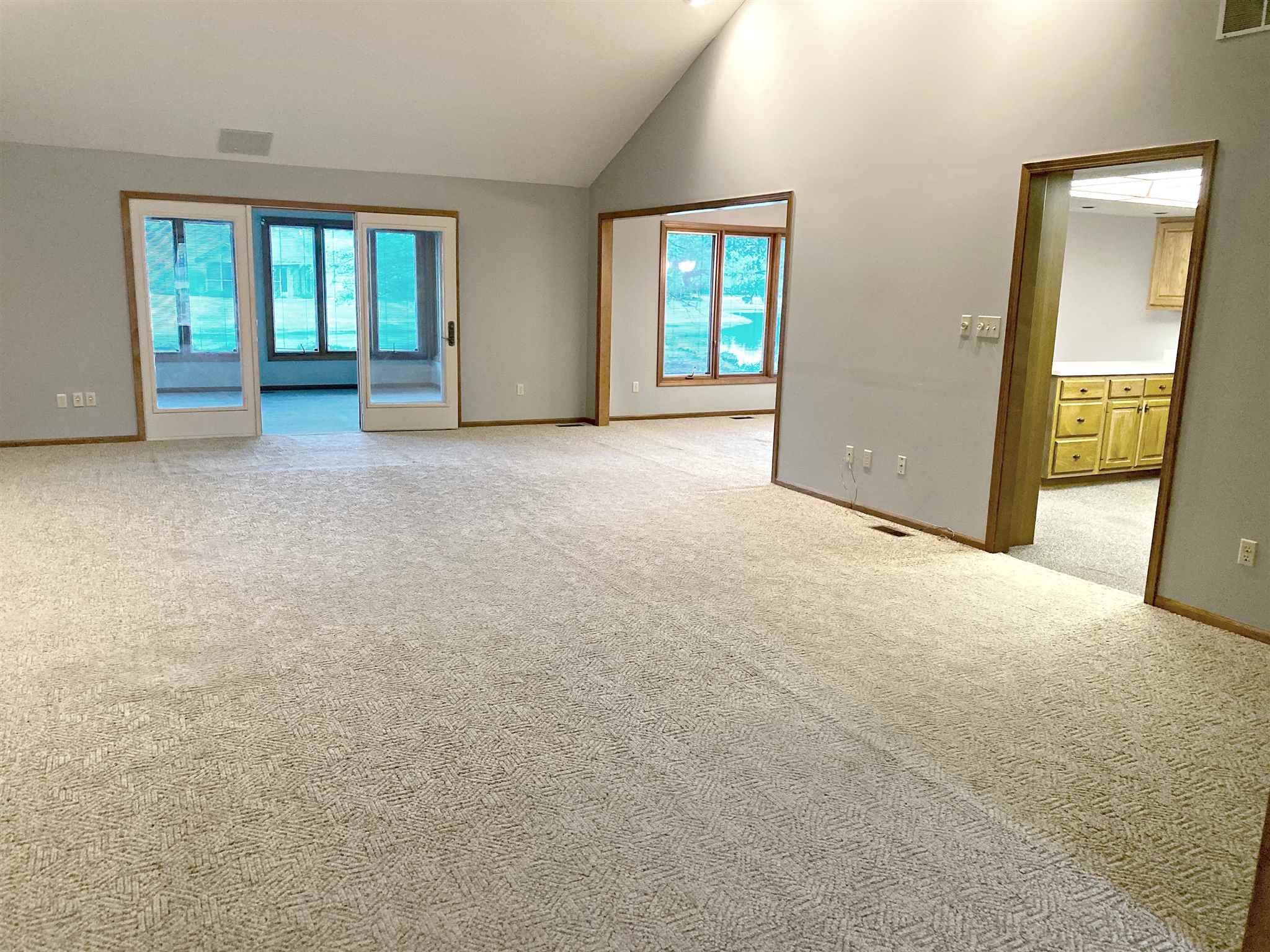 4820 Crystal Ridge Cove Fort Wayne, IN 46835 - Photo 5 of 27 Gallery Image 5