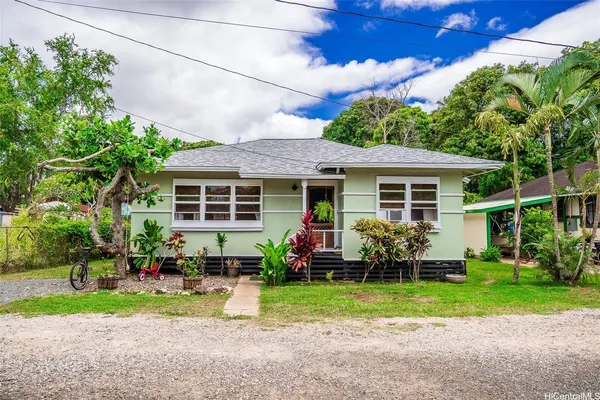 $4,500 | 66-219 Kamehameha Highway, Unit B, Haleiwa, HI 96712