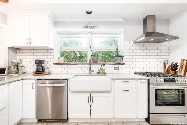 $4,500 | 66-219 Kamehameha Highway, Unit B, Haleiwa, HI 96712